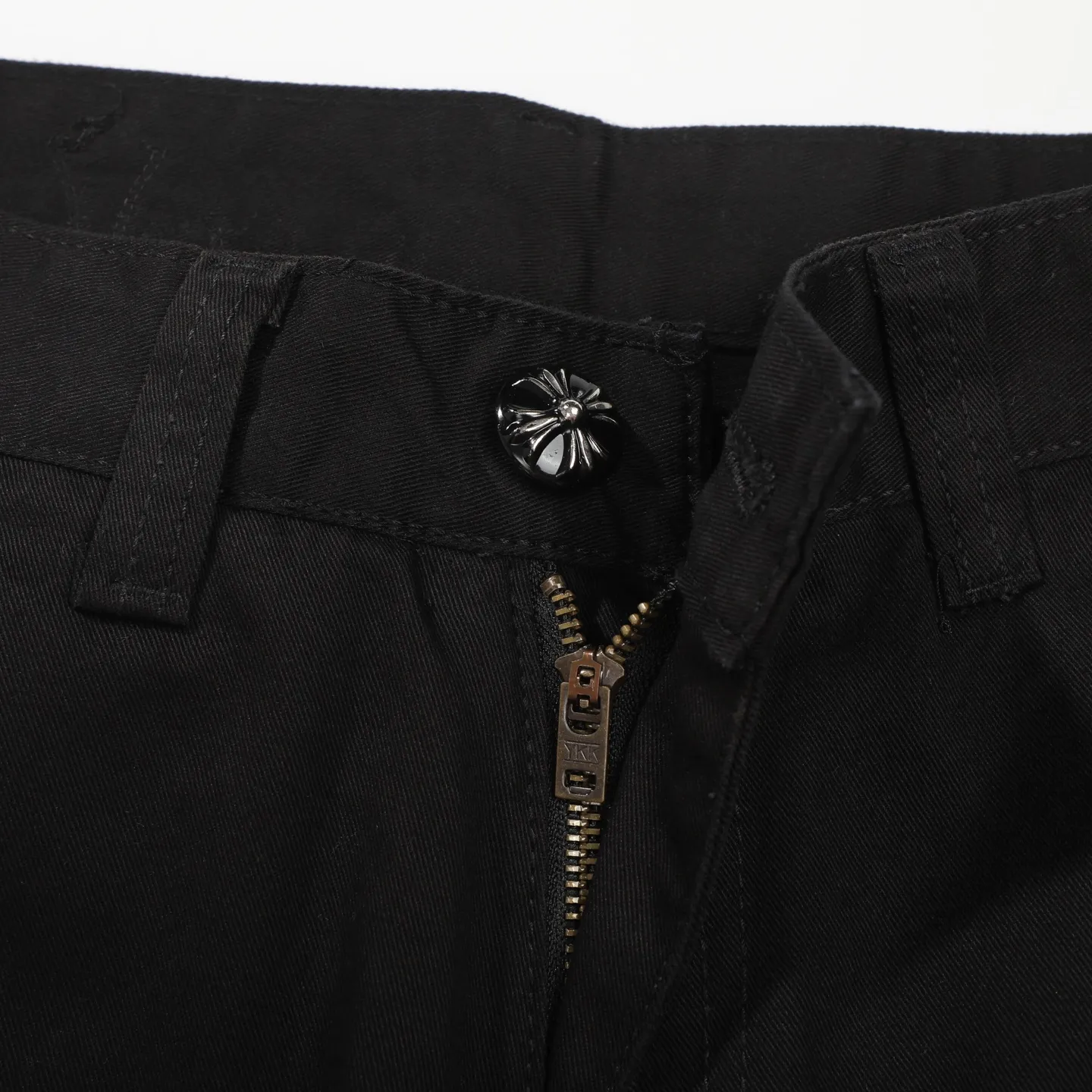 P270 Chrome Hearts Leopard Print Jeans with Black Leather and Wooden Leather Elements Washed Jeans Authentically Restore the Ultimate Vintage Texture Three-Dimensional Fit Loose and Comfortable Not Slimming Appearing Tall and Slim Made by Manufacturers Original Quality Control Same Style for Men and Women Can Be Matched with Couples Versatile Recommendations Must-Have Jeans for All Seasons Fashionistas Have Been Disappointed From the Quality Selection of Fabrics, Cutting of Details, and Matching of Patterns, Everything Is Impeccable! The upper body is so handsome when worn...it can be easily worn by men, women and children! The craftsmanship is made of heavy-duty washed pure cotton denim fabric. After washing, it is soft and thick and looks very stylish when worn. Color: black Size: 28 30 32 34 36